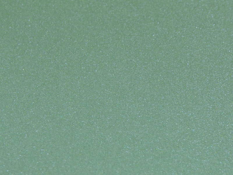 Czad 615 - smaragdová perleť